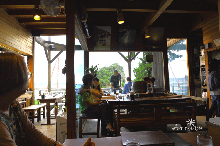 sunny side cafe
