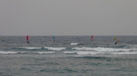 沖縄ウインドサーフィン