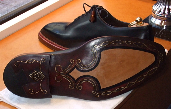 四之宮玄騎さんの国際靴職人技能コンクール名誉賞受賞靴