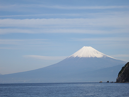 富士山と筋雲