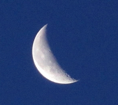 2016 12 23 moon01