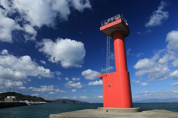 三本松の赤灯台