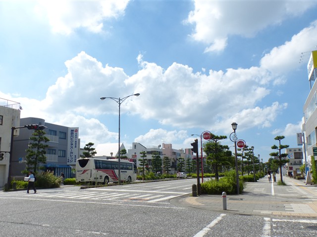 平塚駅前