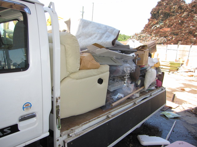 東京都府中市　賃貸物件アパート　ゴミ処分・不用品処分　作業完了後　３