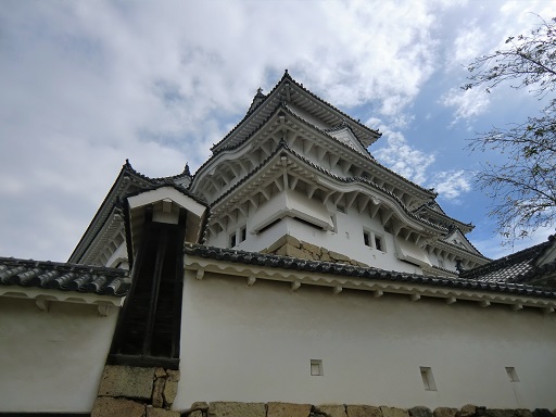姫路城白壁リサイズ