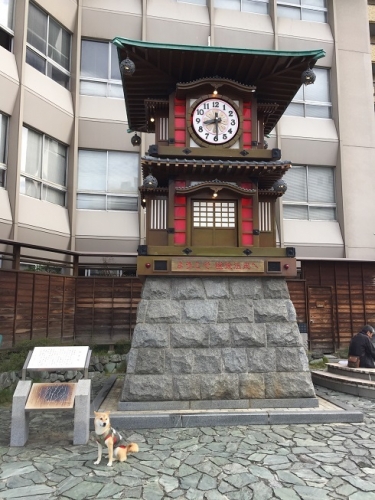 カラクリ時計、松山城、伯方の塩ラーメン。